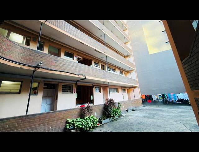 1 BEDROOM APARTMENT FOR SALE IN DURBAN CBD